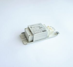 Български дросел за луминисцентни и UV лампи 230V 1x4W/1x6W/1x8W