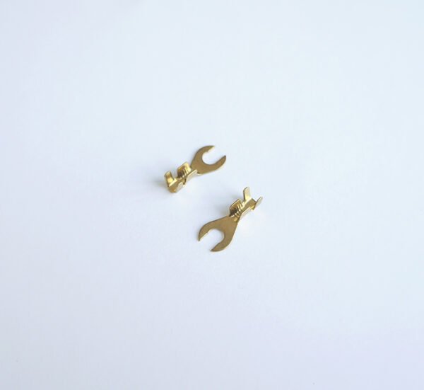 Кабелно ухо тип вилка метално 3,5mm/1,5mm2