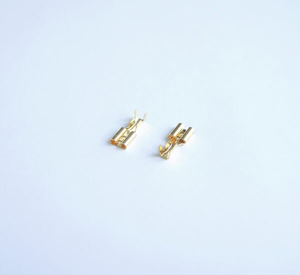 SONY DSC Кабелна обувка женска метална 6,3mm/1,5mm2