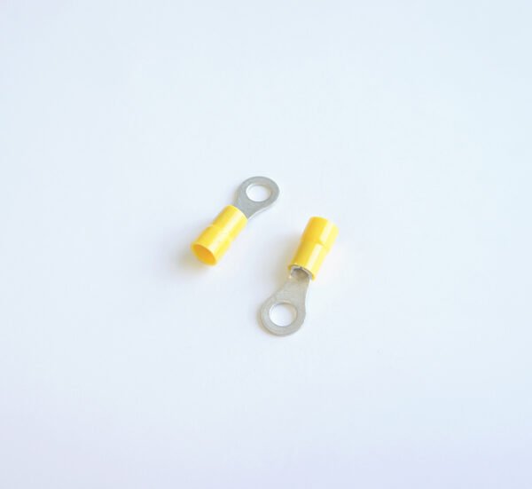 Кабелно ухо с изолация жълто Ф6mm/4mm2