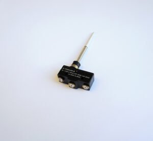 Ключ Z-15GNJ55 незадържащ НО черен 480V 15A