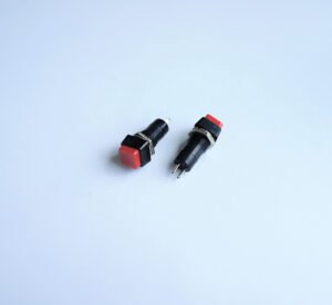 Бутон с 2 положения задържащ червен 250V 3A Ф12mm