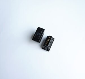 Автомобилен ключ за стъкла, 5pin, 3 положения, незадържащ, черен, 12V, 37A, 32x15mm