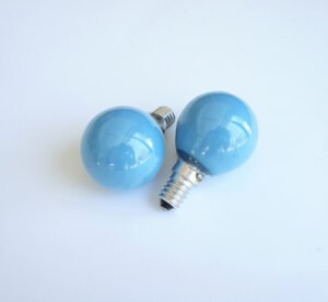 Лампа сфера мини синя с цокъл E14 220V 25W