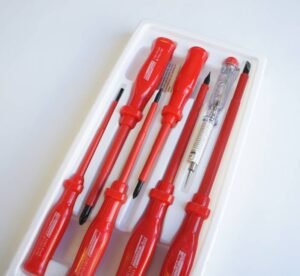Електричарски отвертки червени 1000V изолирани комплект 7бр.