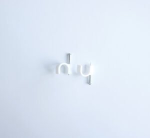Скоба за кабел Ф10mm с пирон
