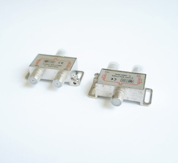 Сплитер сателитен 5-2500MHz 1вход/2изхода