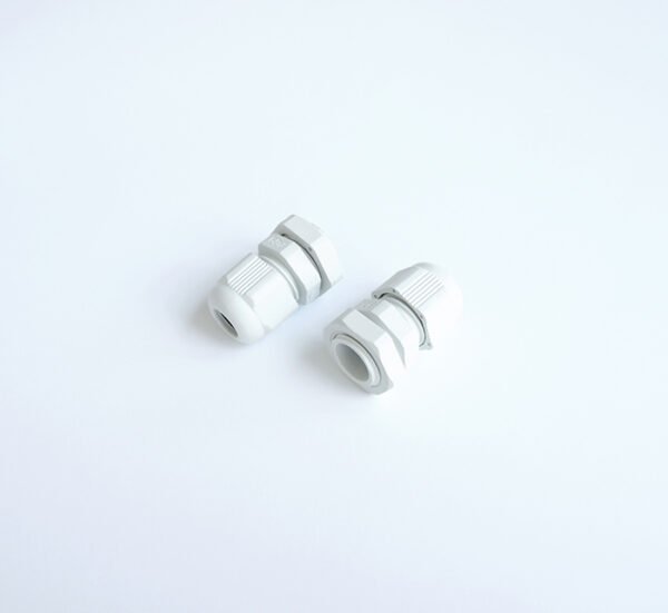 Щуцер PG9 за кабел с гумено уплътнение Ф16mm