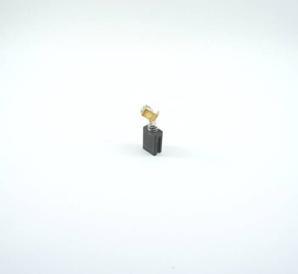Въглено-графитна четка с канал и пружина с накрайник профил 6x10x14mm
