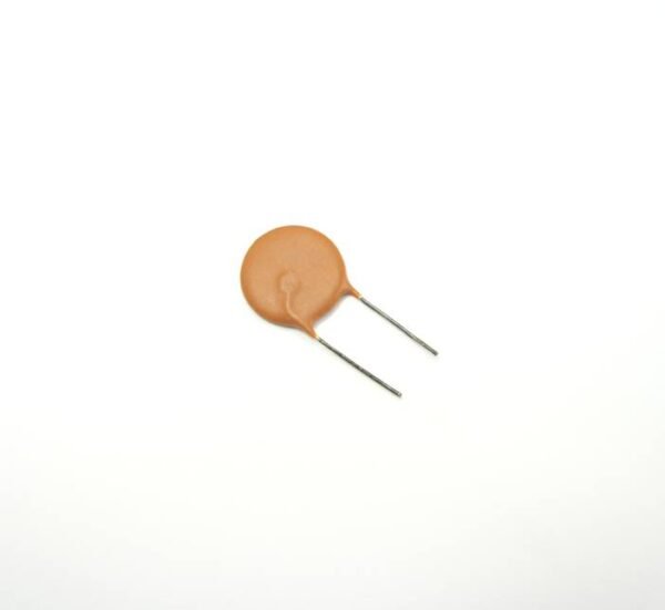 kon_keram_cherven_1.jpg Кондензатор керамичен K15-5 2,2nF 5kV Ф18х4mm
