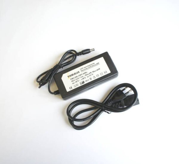 Мрежов адаптер, стабилизиран, букса 5,5х2,5, 5,5x2,1, 12VDC, 5A, 60W