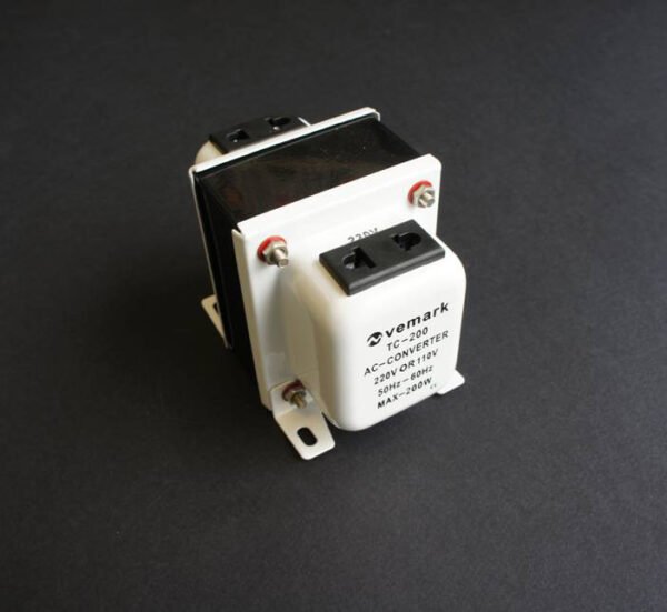 Конвертор TC-500, преобразувател, 220VAC, 110VAC, 500W