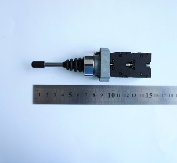 Джойстик XD2-PA24, незадържащ, 4 положения, 250VAC, 10A, Ф22mm
