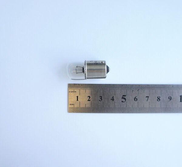 Автомобилна лампа с цокъл BA15 24V 10W