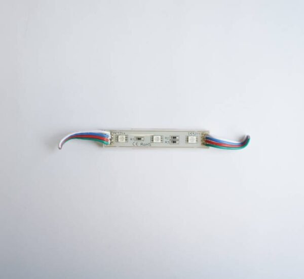 Светодиодна лайсна RGB с 3 диода самозалепваща 12V 1W