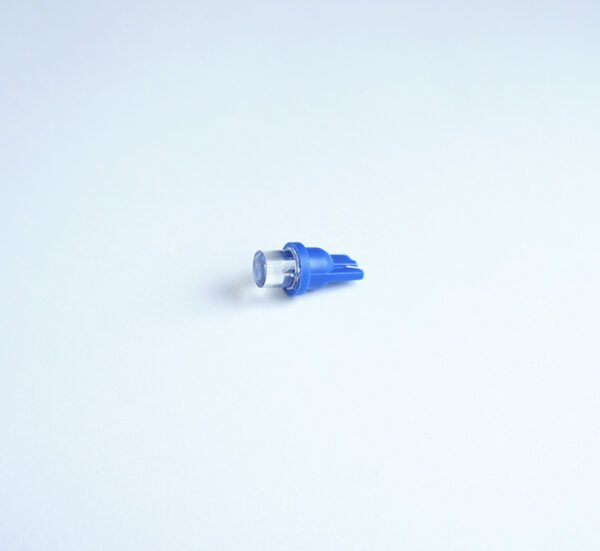 Автомобилна лампа LED синя с цокъл 9,5d 12V