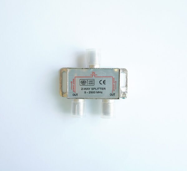 Сплитер сателитен 5-2500MHz 1вход/2изхода