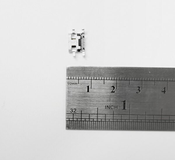 Букса за платков монтаж №49 MICRO USB(ж) 5pin