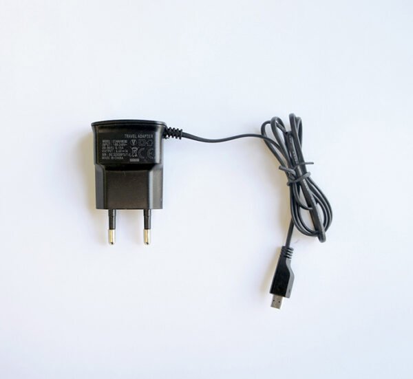 Комплект, мрежово зарядно за мобилен телефон, кабел MICRO USB, 5V, 1A