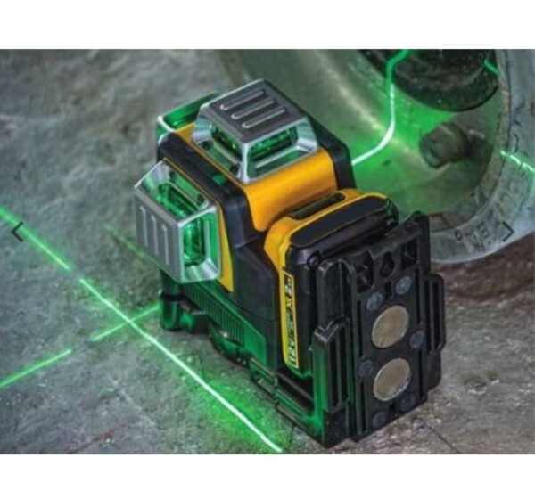 25313-C Лазерен нивелир Kraft Royal, самонивелиращ, 4D, дистнационно, жълт, 5VDC, 5Ah
