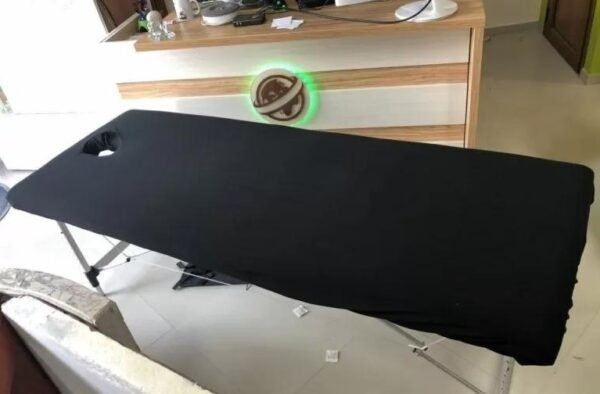 protektor-za-kushetka-cheren Покривало за масажна кушетка - Черен цвят