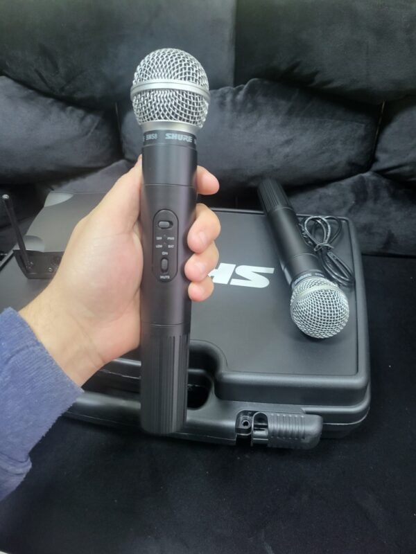 Два безжични микрофона с приемник SM58 Vocal artist Uhf в куфарче