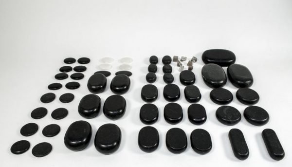 Камъни за масаж 60 бр. – в метален куфар, вулканични