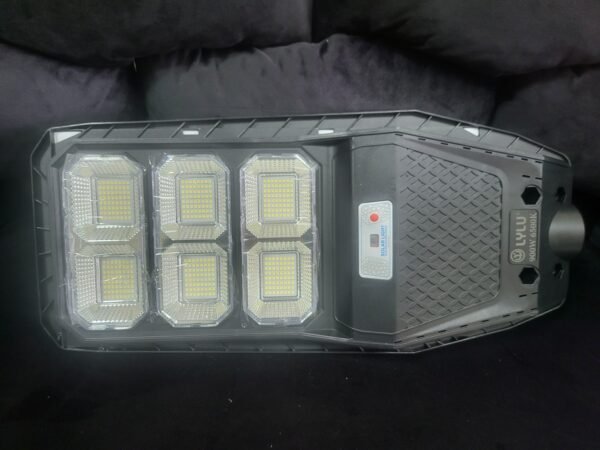 соларна-лампа-8 Соларна лампа 900W, IP67