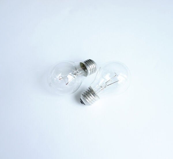 Лампа 24V, нисковолтова, прозрачна, цокъл E27, 60W