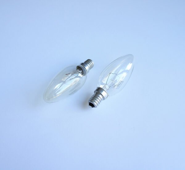 Лампа свещ прозрачна с цокъл E14 220V 60W