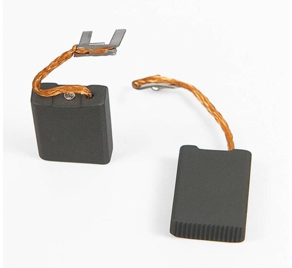 21172-A Въглено-графитна четка с канал и извод с накрайник каб.обувка 6,3x16x22mm